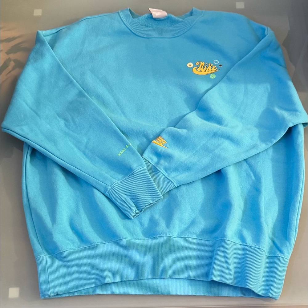 Nike Blue Crewneck Sweater with Ribbed Cuffs